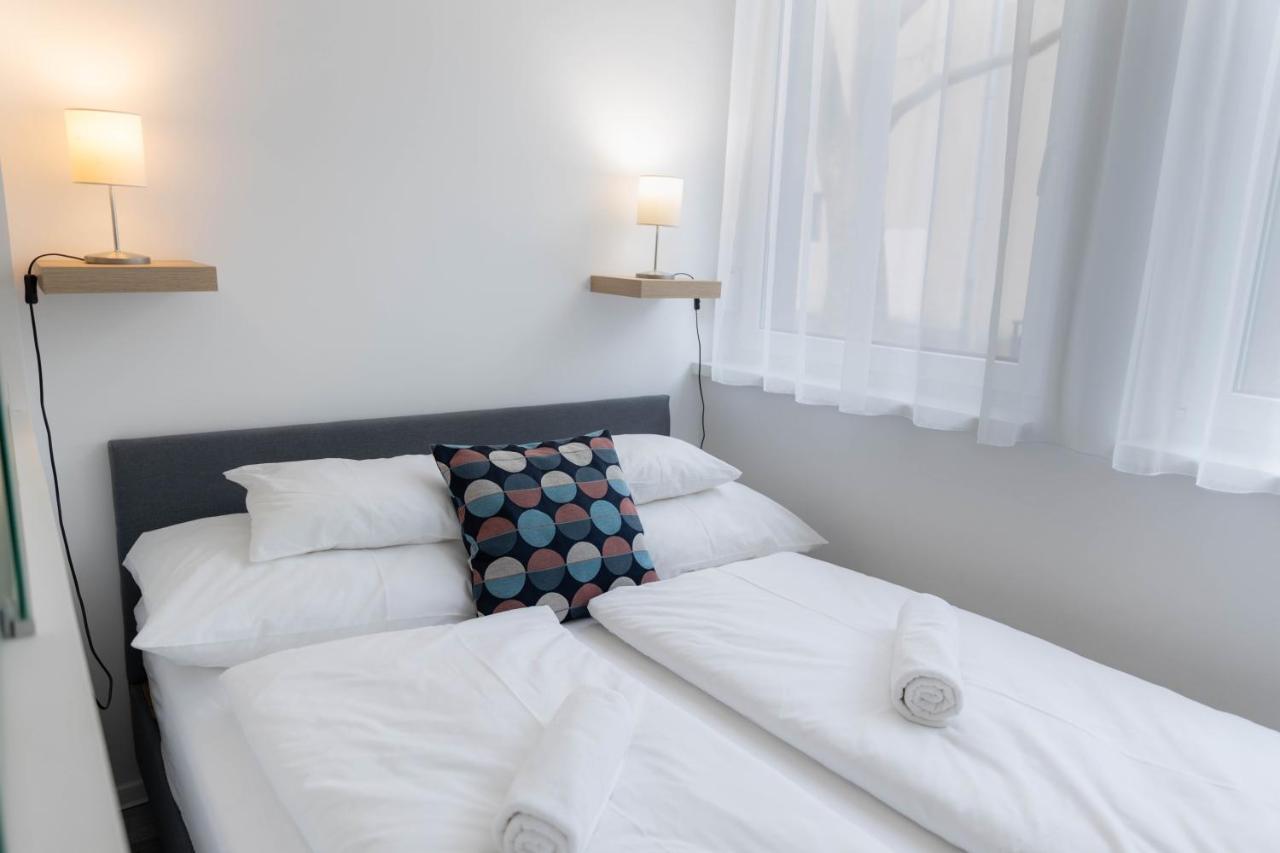 Roomstore Studio Apartments Eger Bagian luar foto