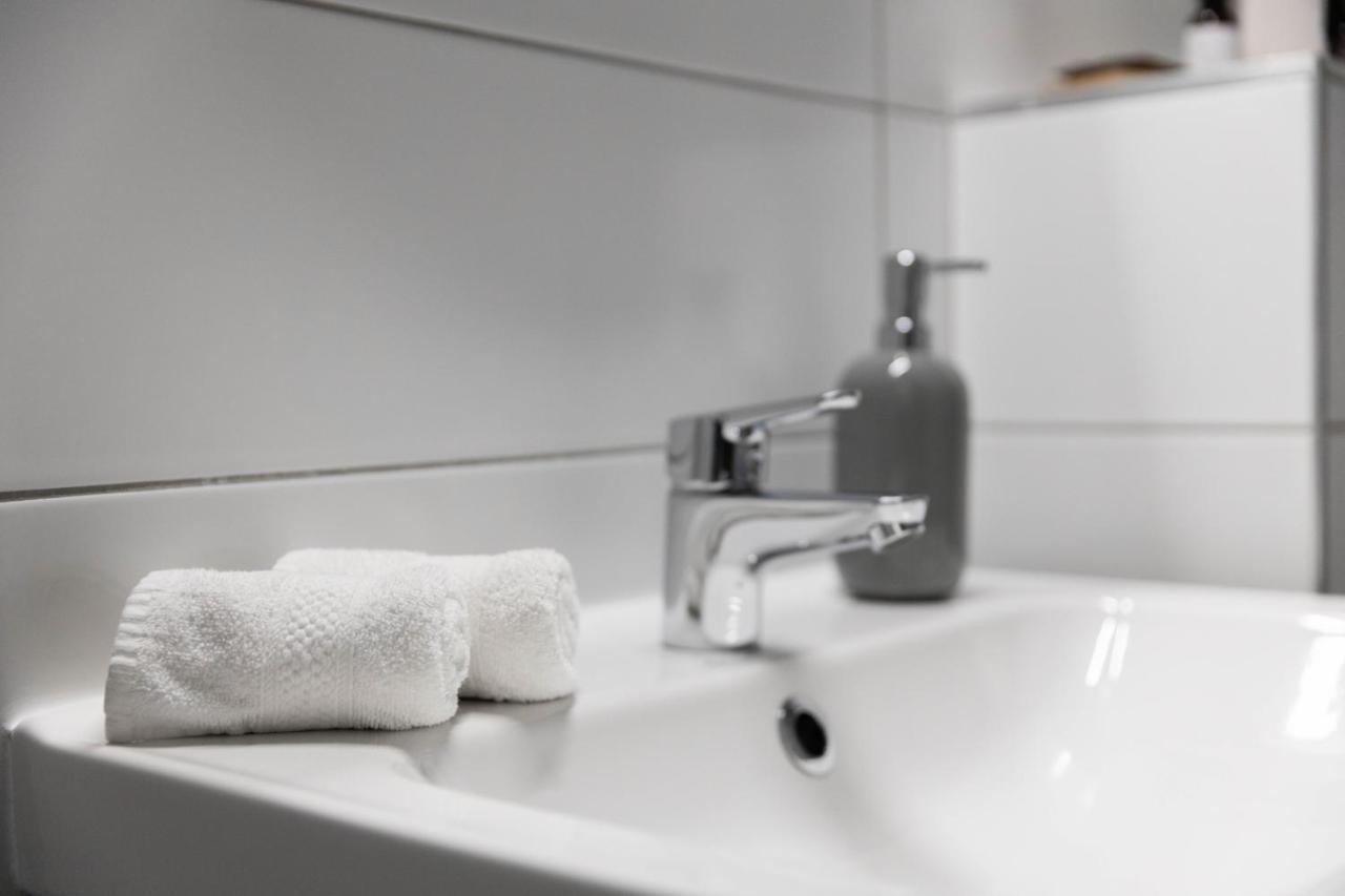 Roomstore Studio Apartments Eger Bagian luar foto